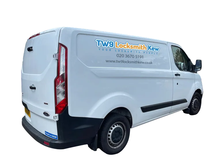 TW9 Locksmith Kew van